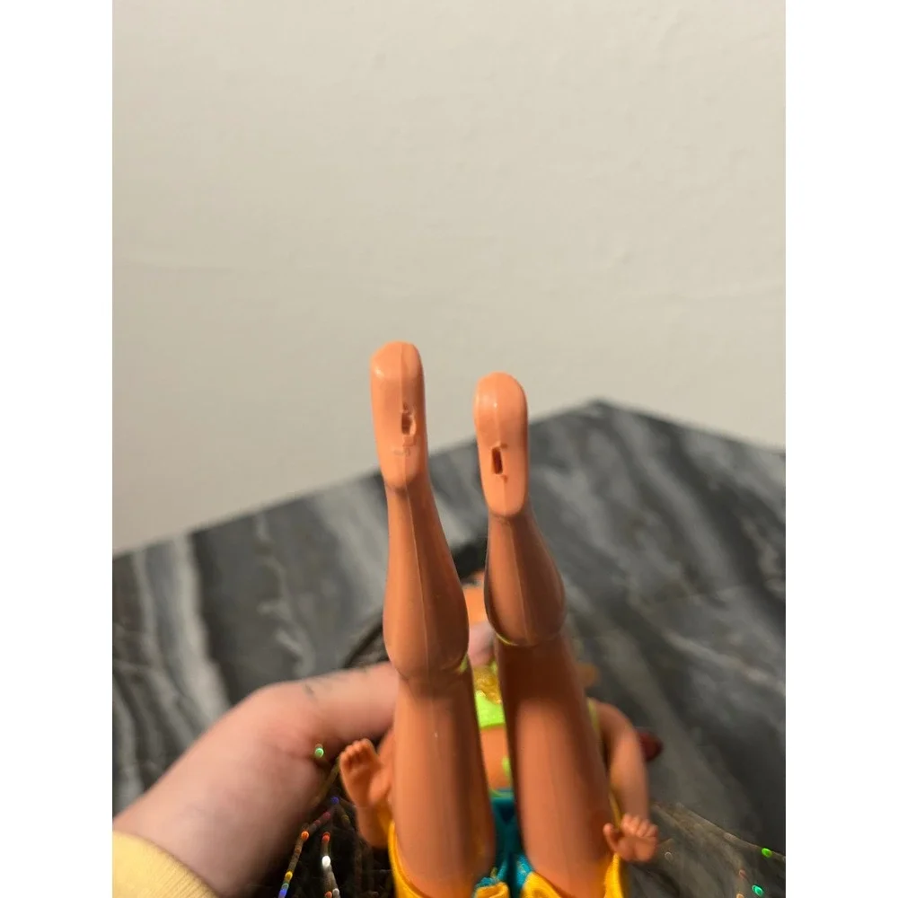 Vintage 1986 Mattel Barbie Doll Black Tinsel Hair Neon Green Gold Crop‎ Top 80s
